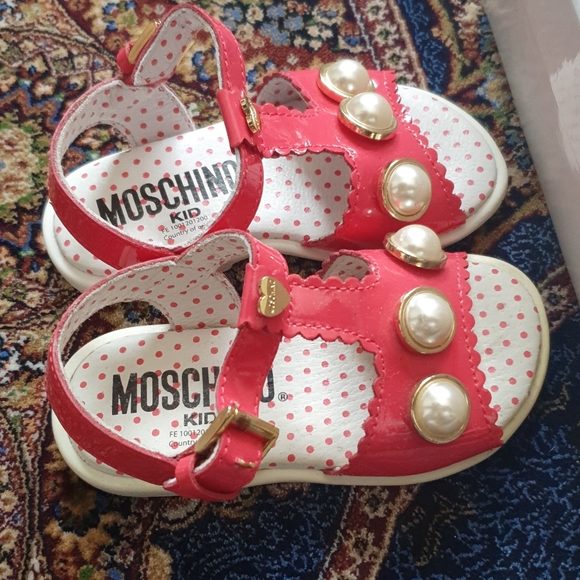 Moschino baby shoes - Picture 2 of 5